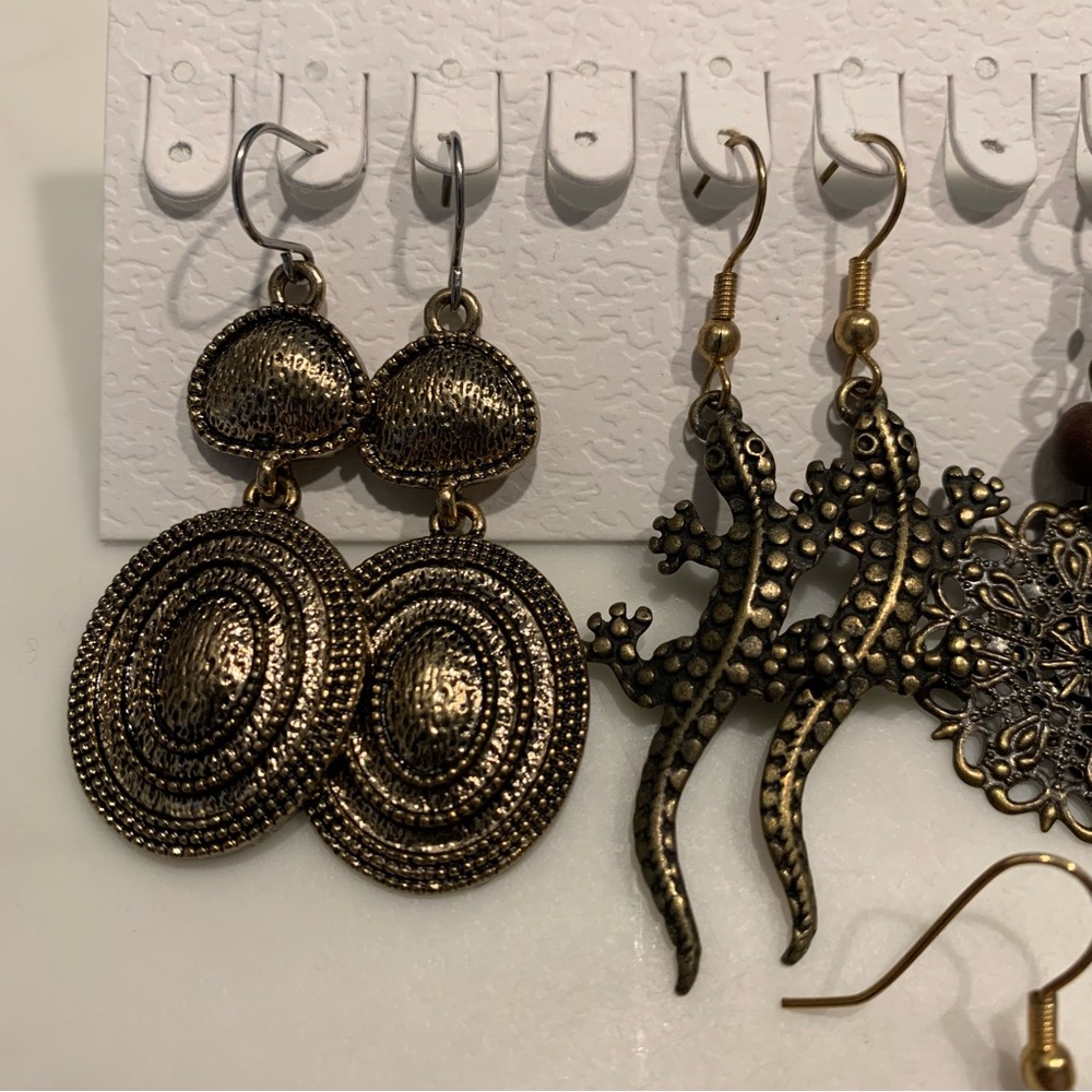 Assorted Earrings Bundle - image 3